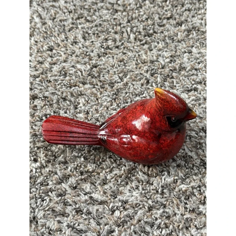 Red Cardinal Resin Figurine Garden‎ Christmas Decor Collectable TII Collection